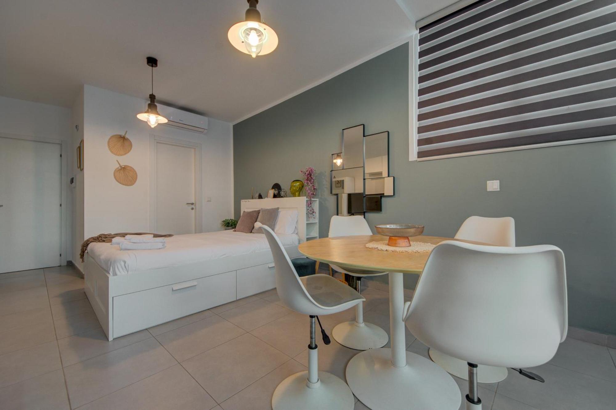Cosy Penthouse In Hamrun - Walking Distance To Valletta ภายนอก รูปภาพ